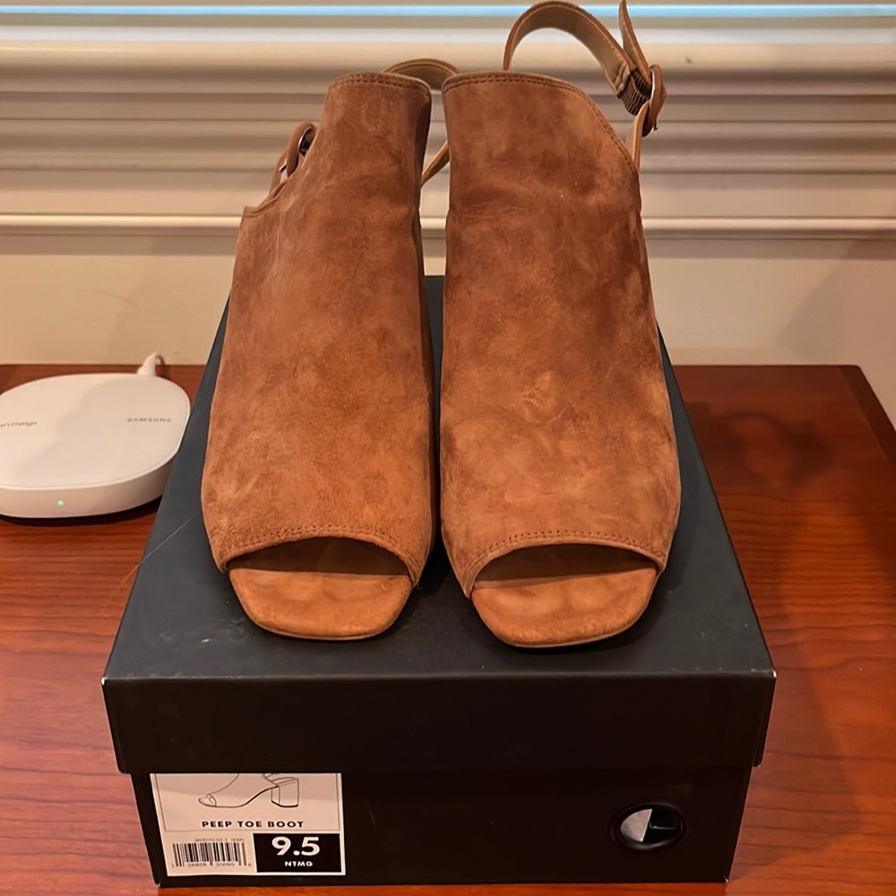 Peep Toe Boot